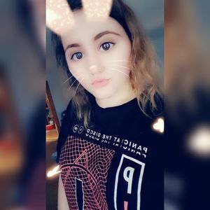 Meet your Posher, Tiffany